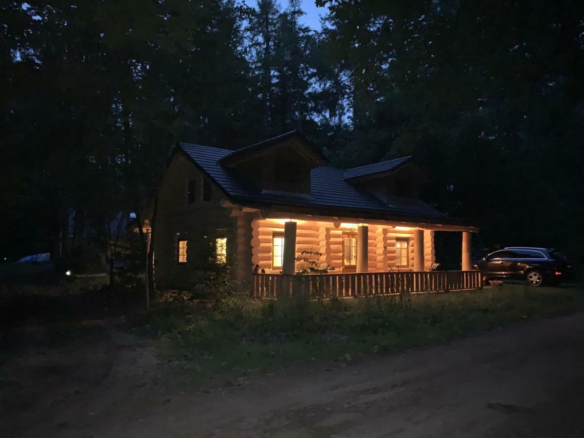Vakantiehuis De 7 Geweien 엠스트 외부 사진